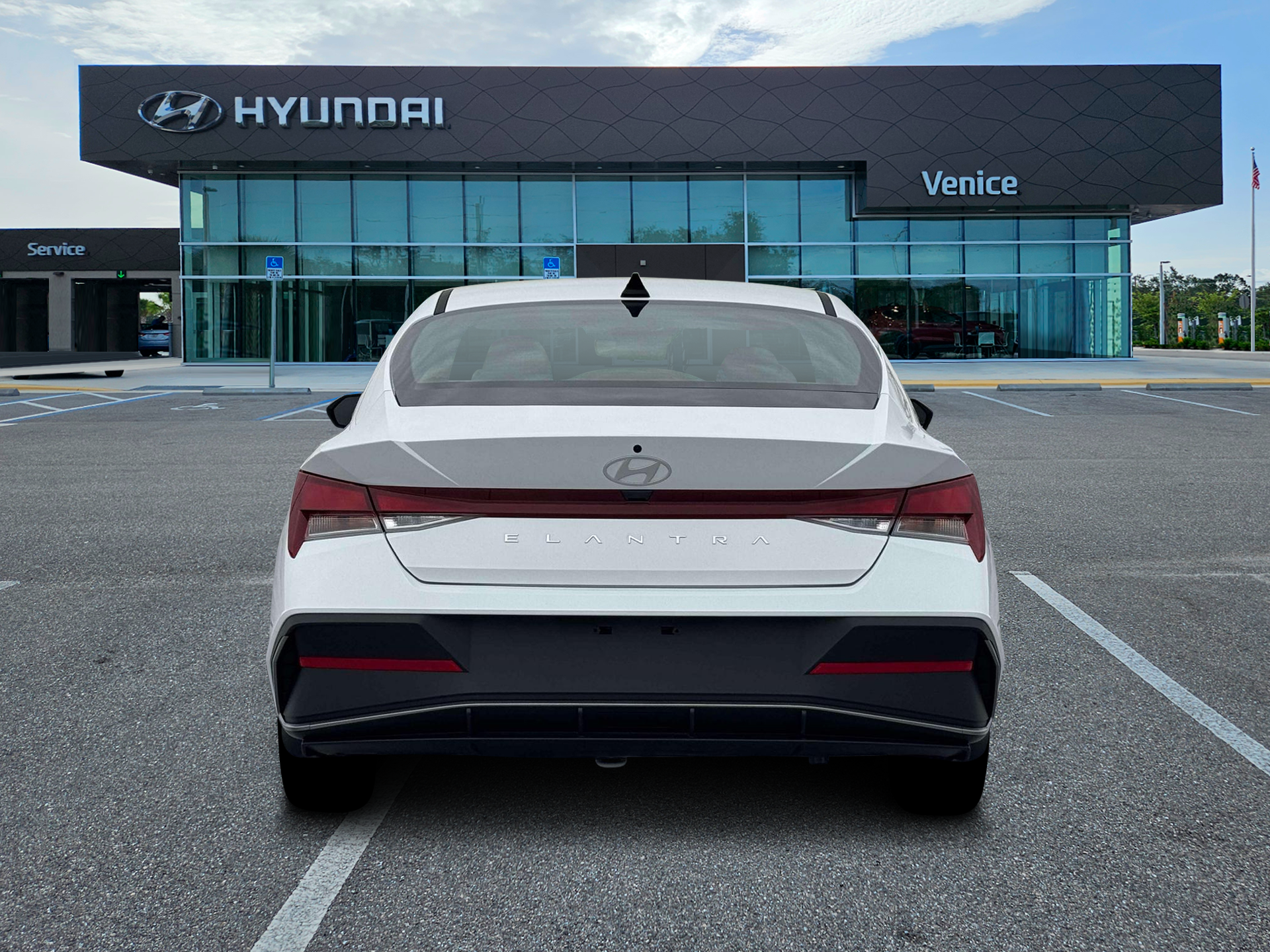 2026 Hyundai ELANTRA SE