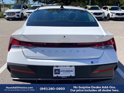 2024 Hyundai ELANTRA SEL