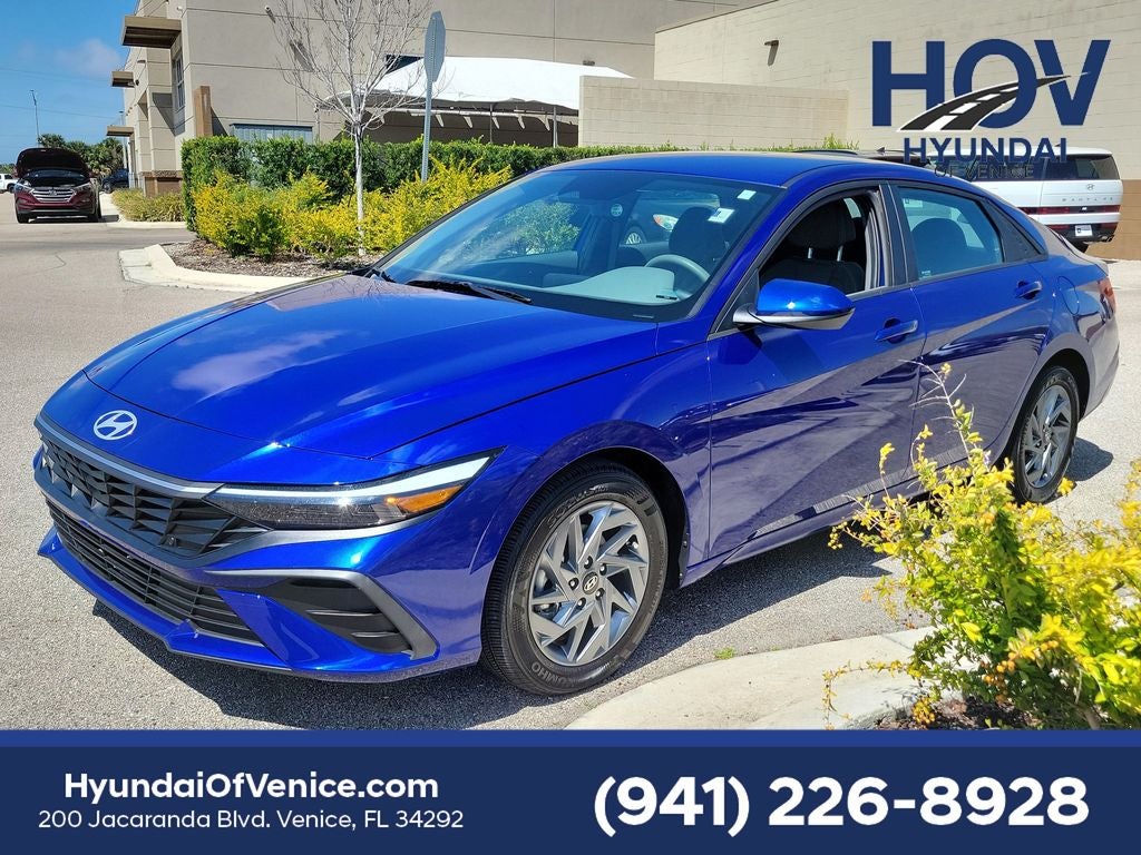 2024 Hyundai ELANTRA SEL