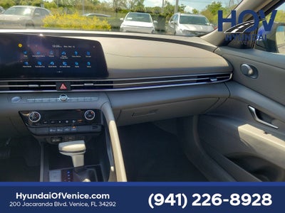 2024 Hyundai ELANTRA SEL