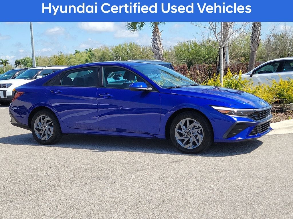 2024 Hyundai ELANTRA SEL