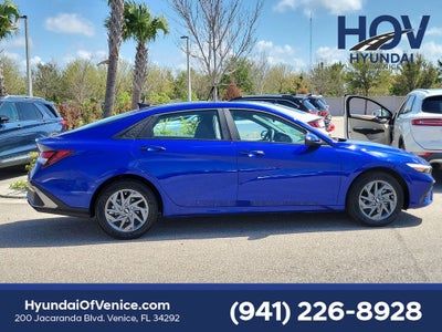 2024 Hyundai ELANTRA SEL