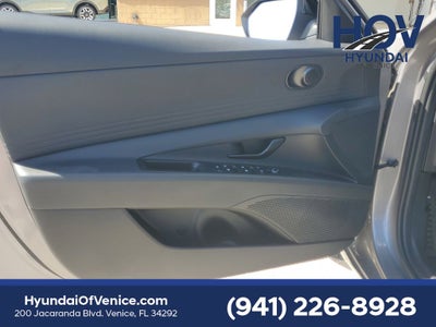2025 Hyundai ELANTRA SEL Sport