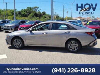 2024 Hyundai ELANTRA SEL