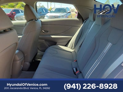 2024 Hyundai ELANTRA SEL
