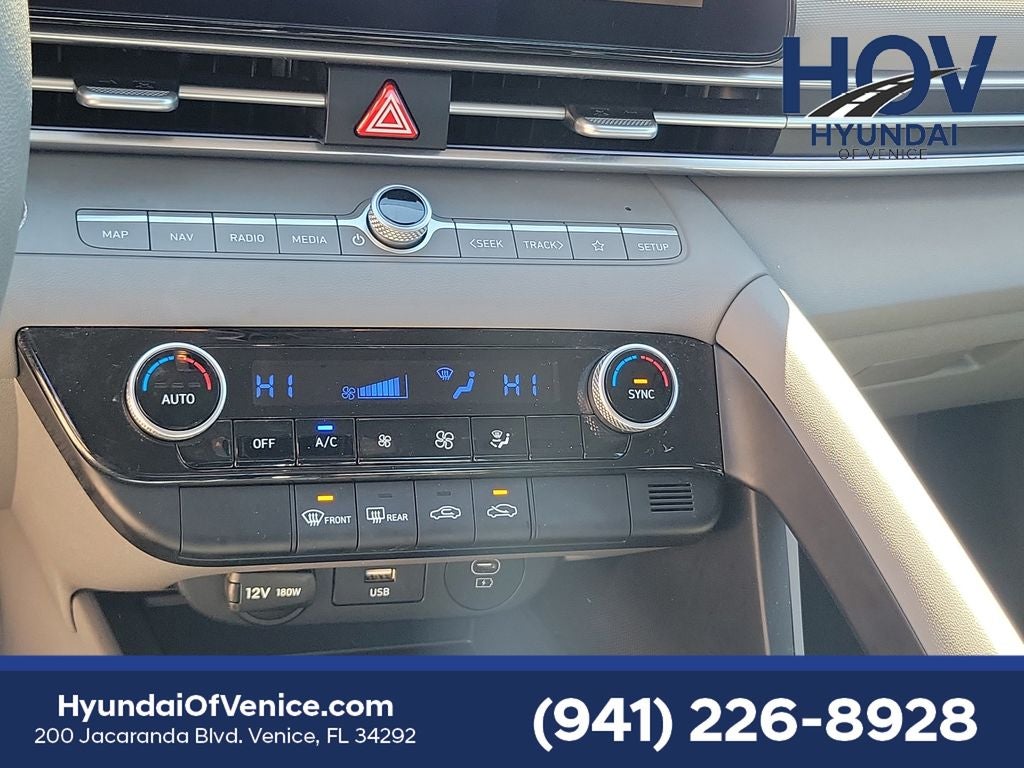 2024 Hyundai ELANTRA SEL