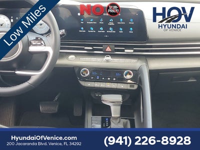 2024 Hyundai ELANTRA Limited