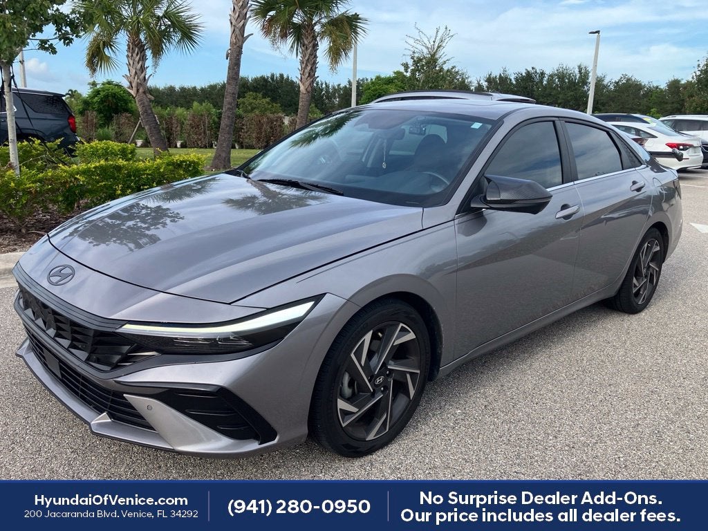 2024 Hyundai ELANTRA Limited