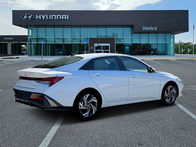 2026 Hyundai ELANTRA Limited