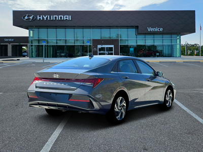 2026 Hyundai ELANTRA Limited