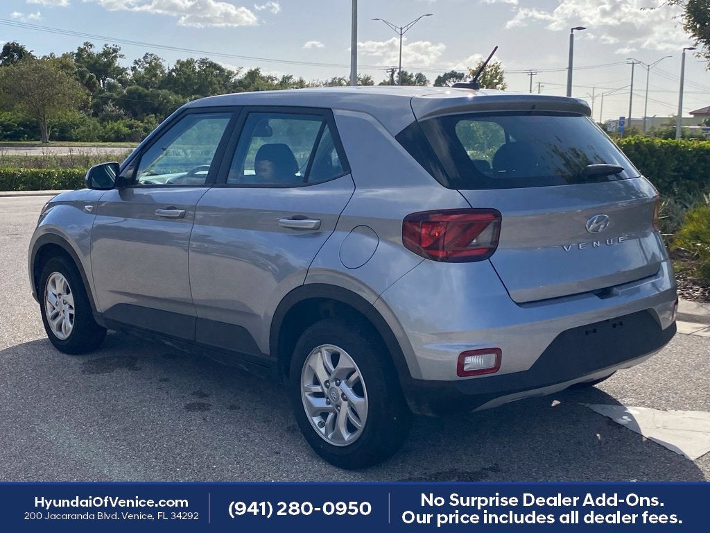 2024 Hyundai VENUE SE
