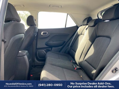 2024 Hyundai VENUE SE