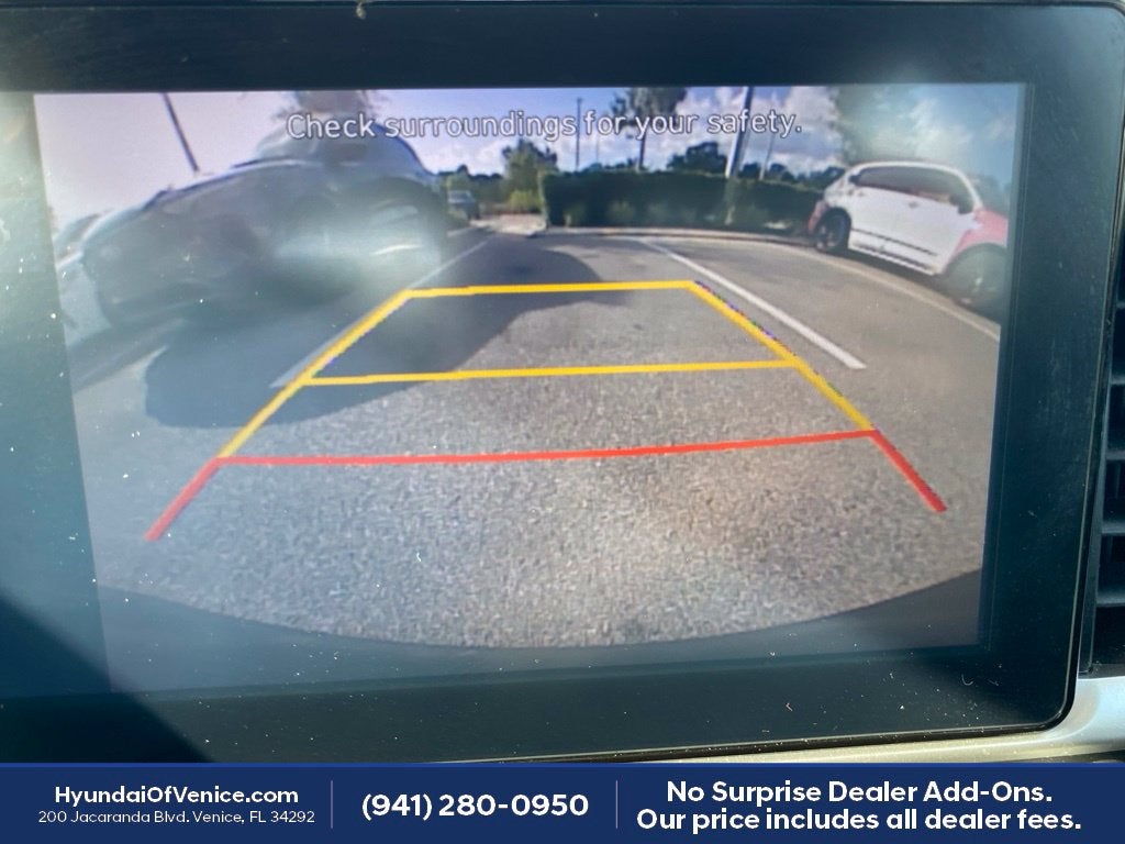 2024 Hyundai VENUE SE