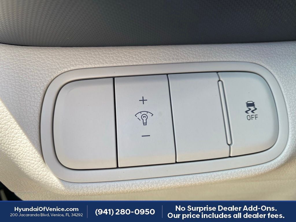 2024 Hyundai VENUE Limited
