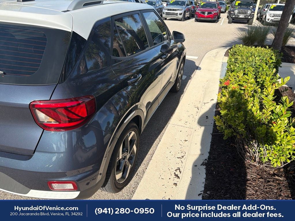 2024 Hyundai VENUE Limited