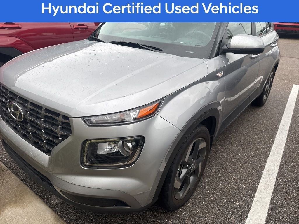 2024 Hyundai VENUE SEL