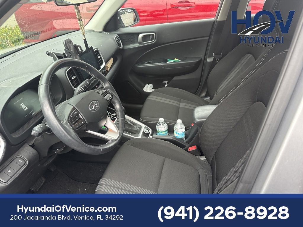 2024 Hyundai VENUE SEL