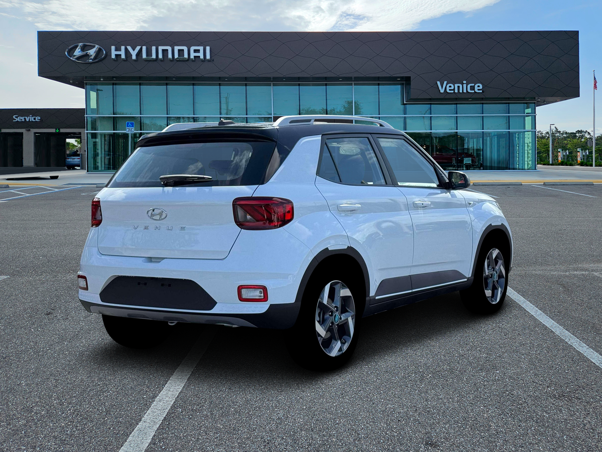 2026 Hyundai VENUE SEL W/Two-Tone Roof