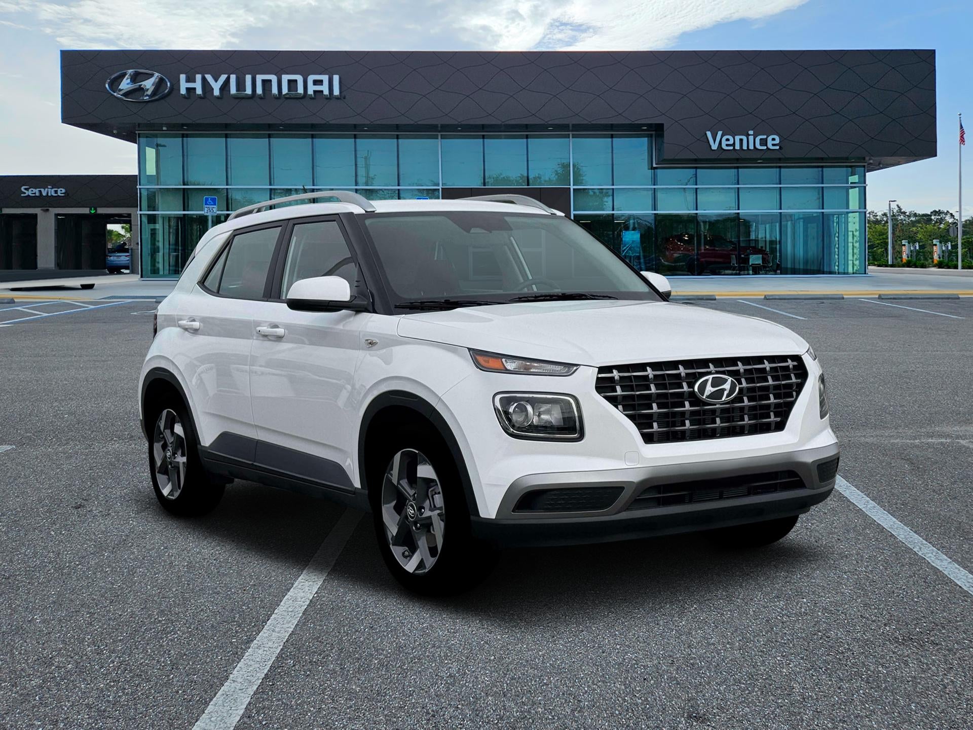 2026 Hyundai VENUE SEL
