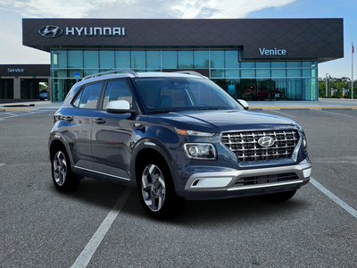 2026 Hyundai VENUE SEL W/Two-Tone Roof
