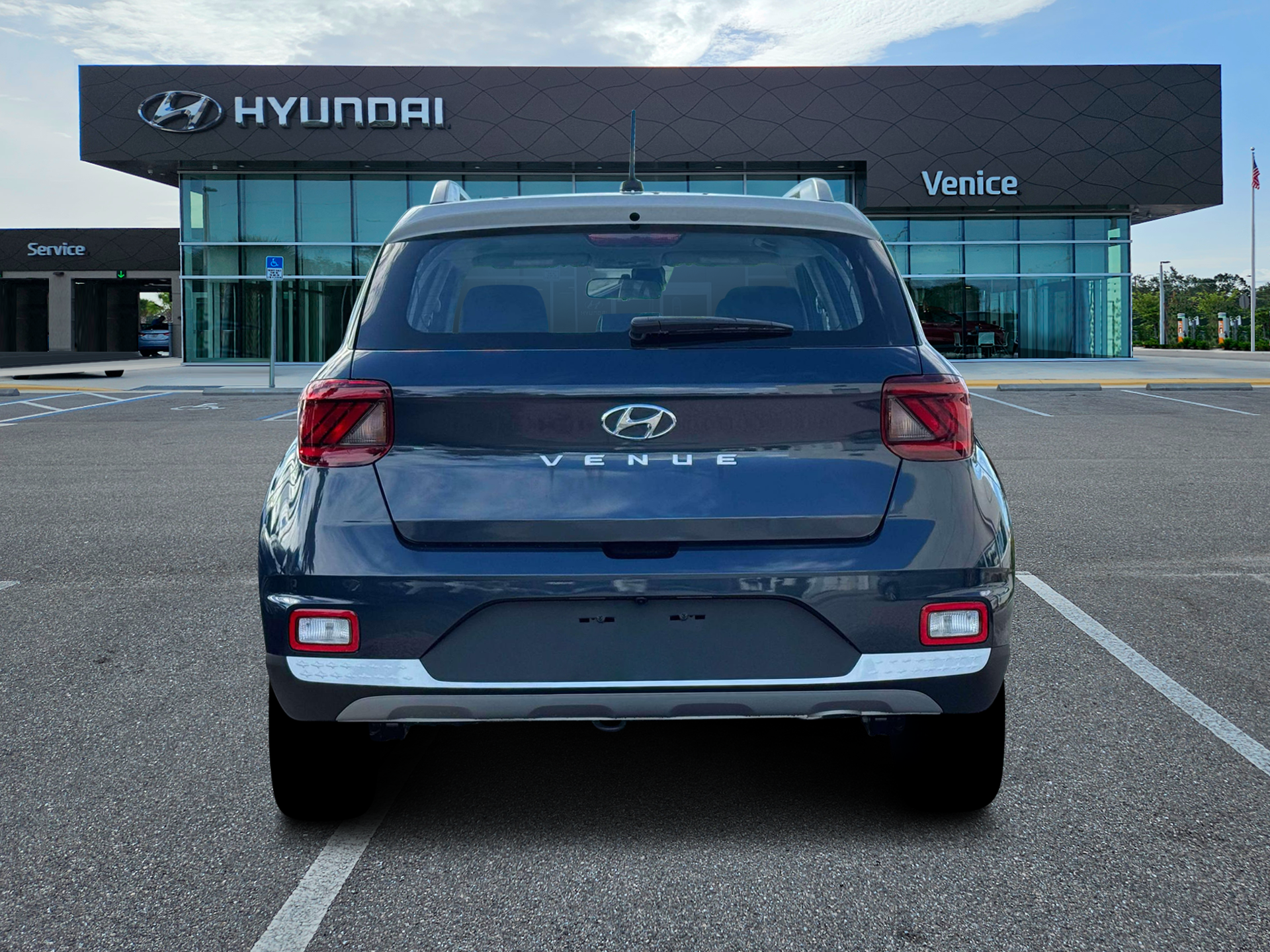 2026 Hyundai VENUE SEL W/Two-Tone Roof