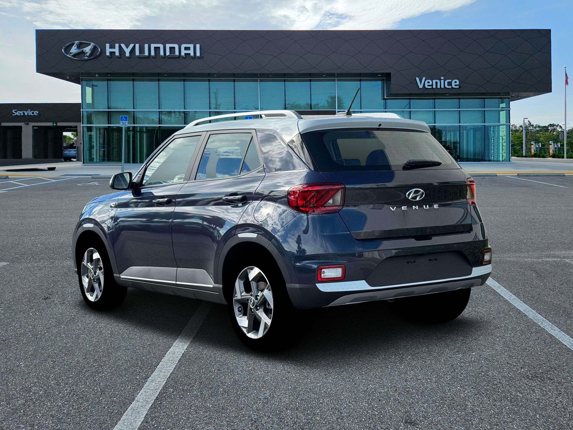 2026 Hyundai VENUE SEL W/Two-Tone Roof