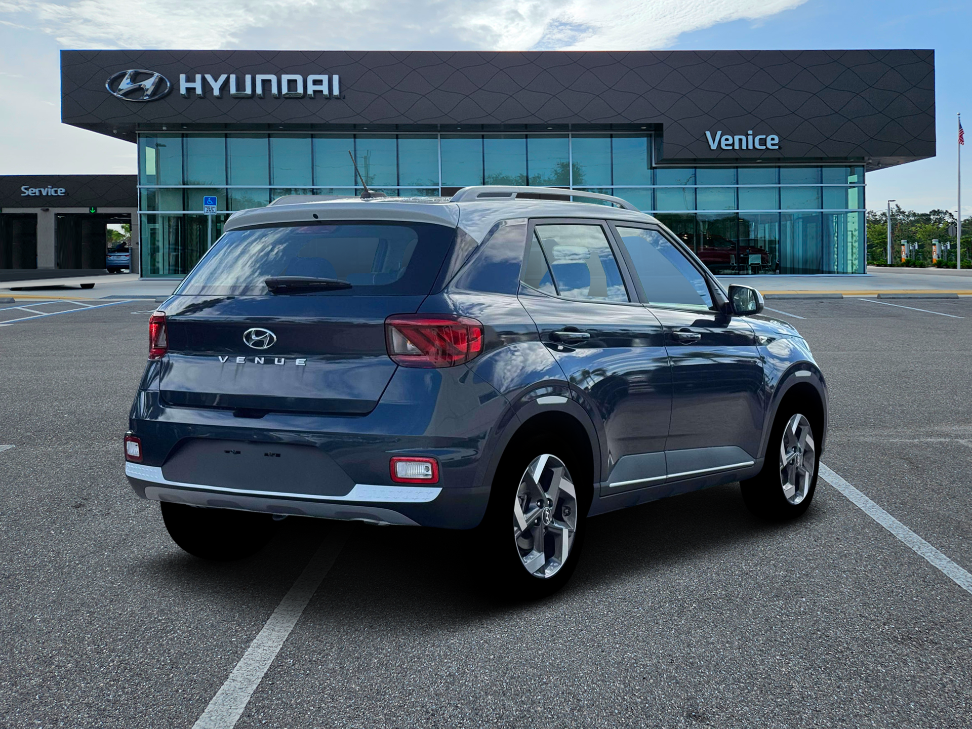 2026 Hyundai VENUE SEL W/Two-Tone Roof