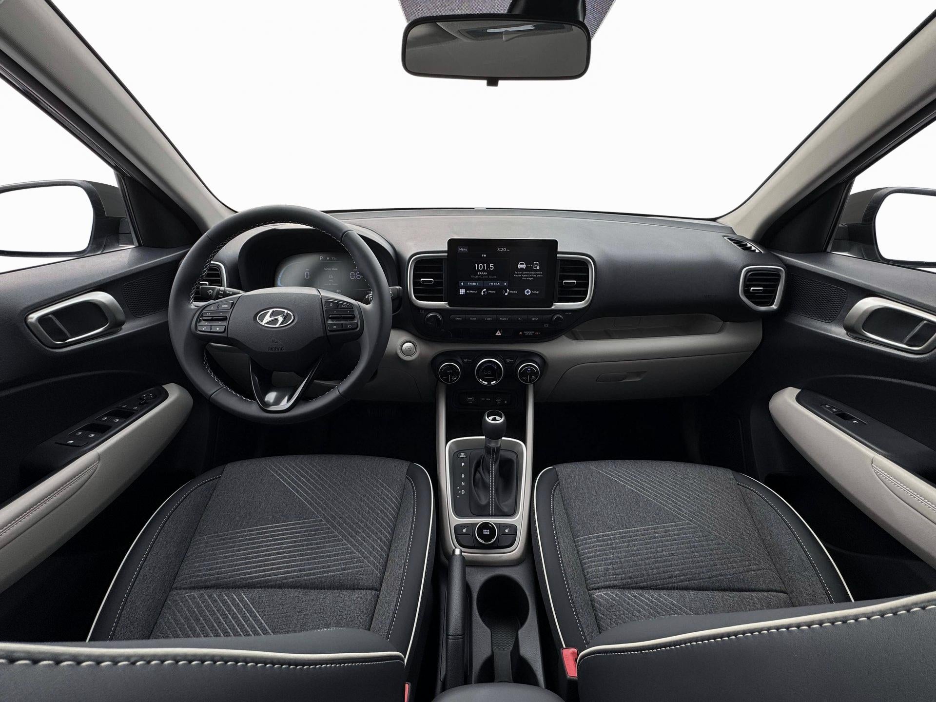 2026 Hyundai VENUE SEL W/Two-Tone Roof