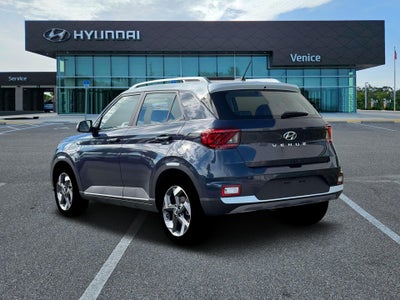 2026 Hyundai VENUE SEL W/Two-Tone Roof