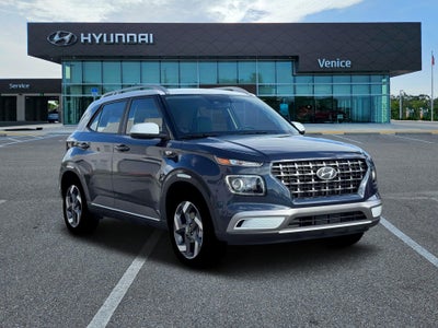 2026 Hyundai VENUE SEL W/Two-Tone Roof