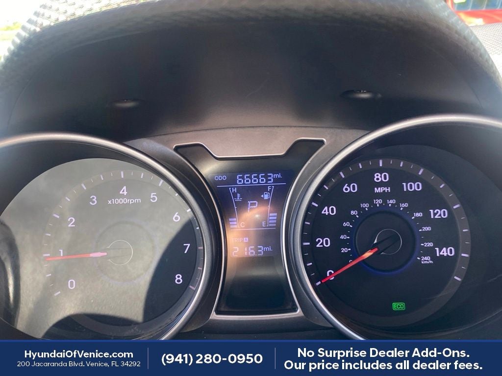 2016 Hyundai VELOSTER Base