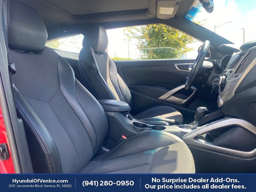 2016 Hyundai VELOSTER Base