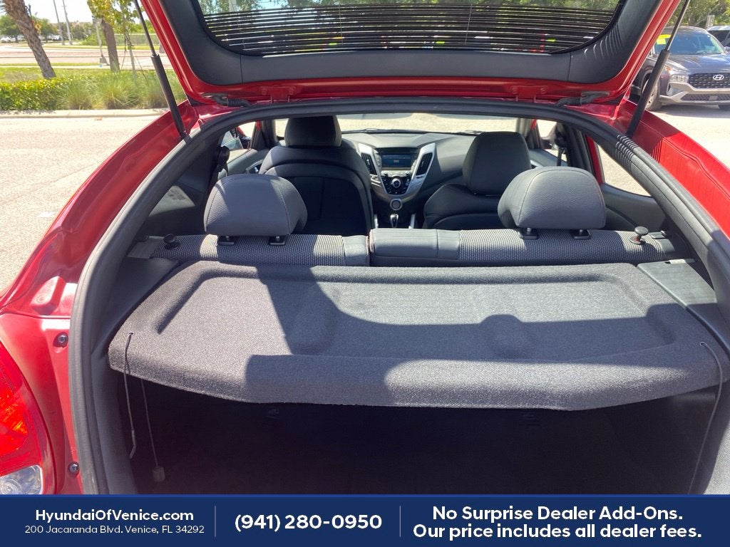 2016 Hyundai VELOSTER Base