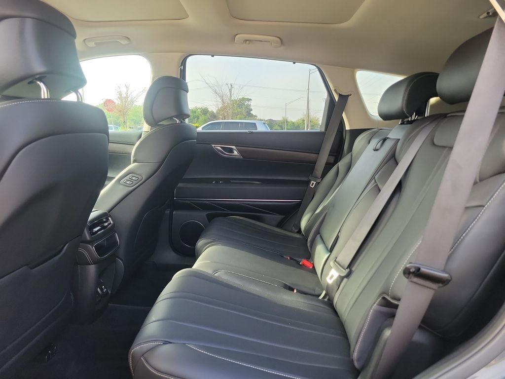 2024 GENESIS GV80 - Photo 18
