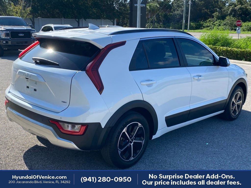 2023 Kia Niro EX