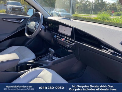2023 Kia Niro EX