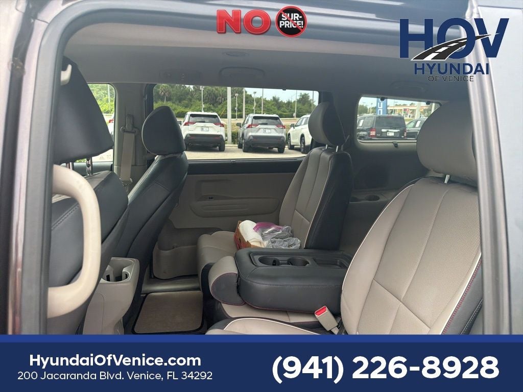 2018 Kia Sedona LX