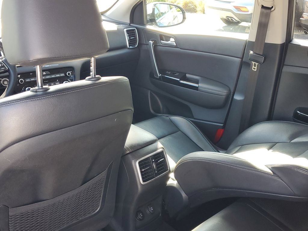 2022 Kia Sportage EX