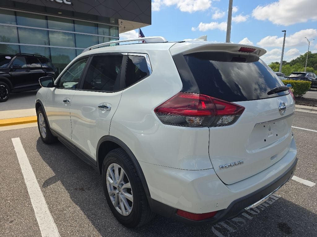 2020 Nissan Rogue SV