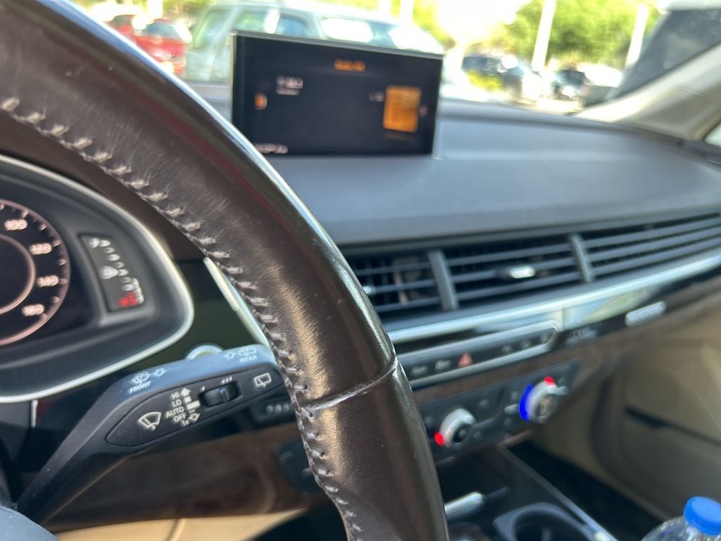 2017 Audi Q7 3.0T Premium Plus quattro