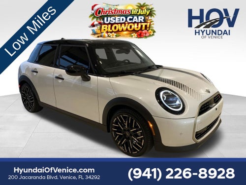 2026 MINI Cooper S Iconic