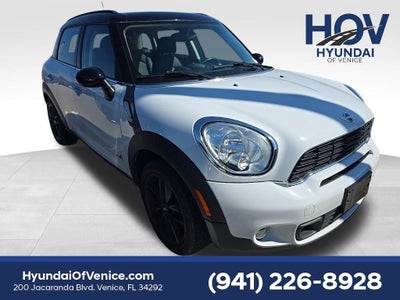 2014 MINI Cooper S Countryman Base