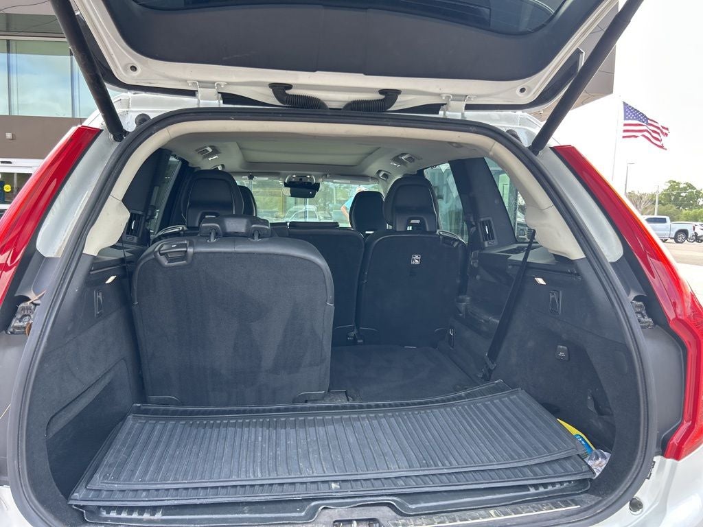 2019 Volvo XC90 T6 Inscription