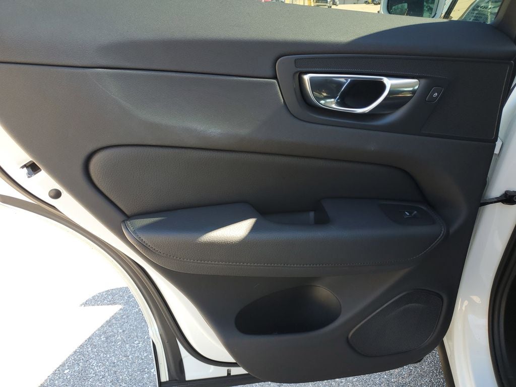 2019 Volvo XC60 T6 Momentum