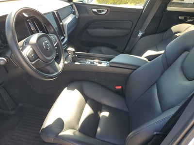 2019 Volvo XC60 T6 Momentum
