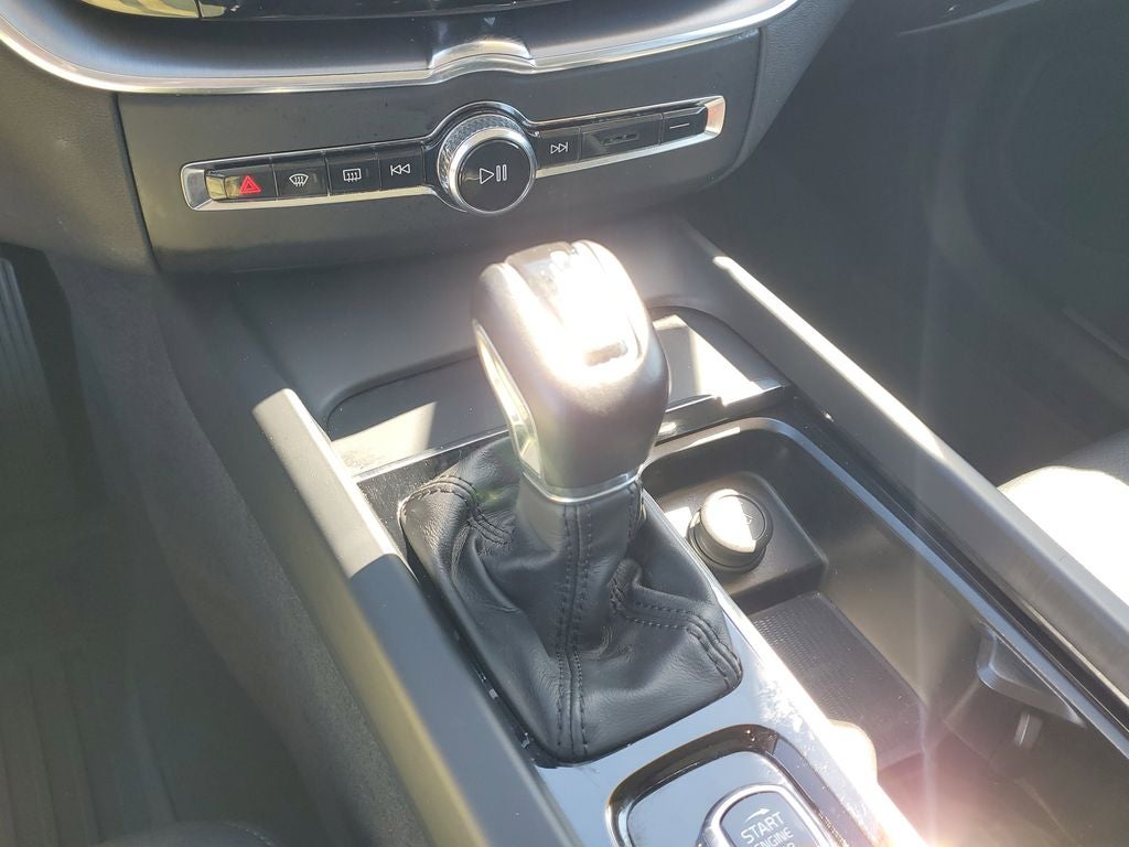 2019 Volvo XC60 T6 Momentum