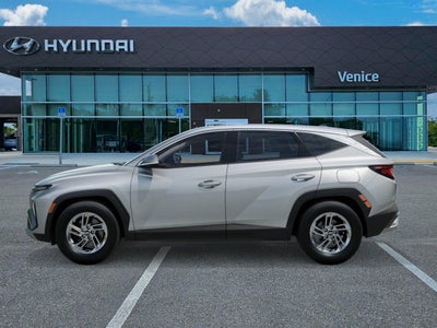 2026 Hyundai TUCSON SE FWD