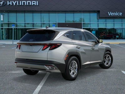 2026 Hyundai TUCSON SE FWD