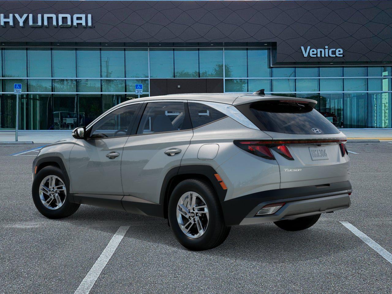 2026 Hyundai TUCSON SE FWD