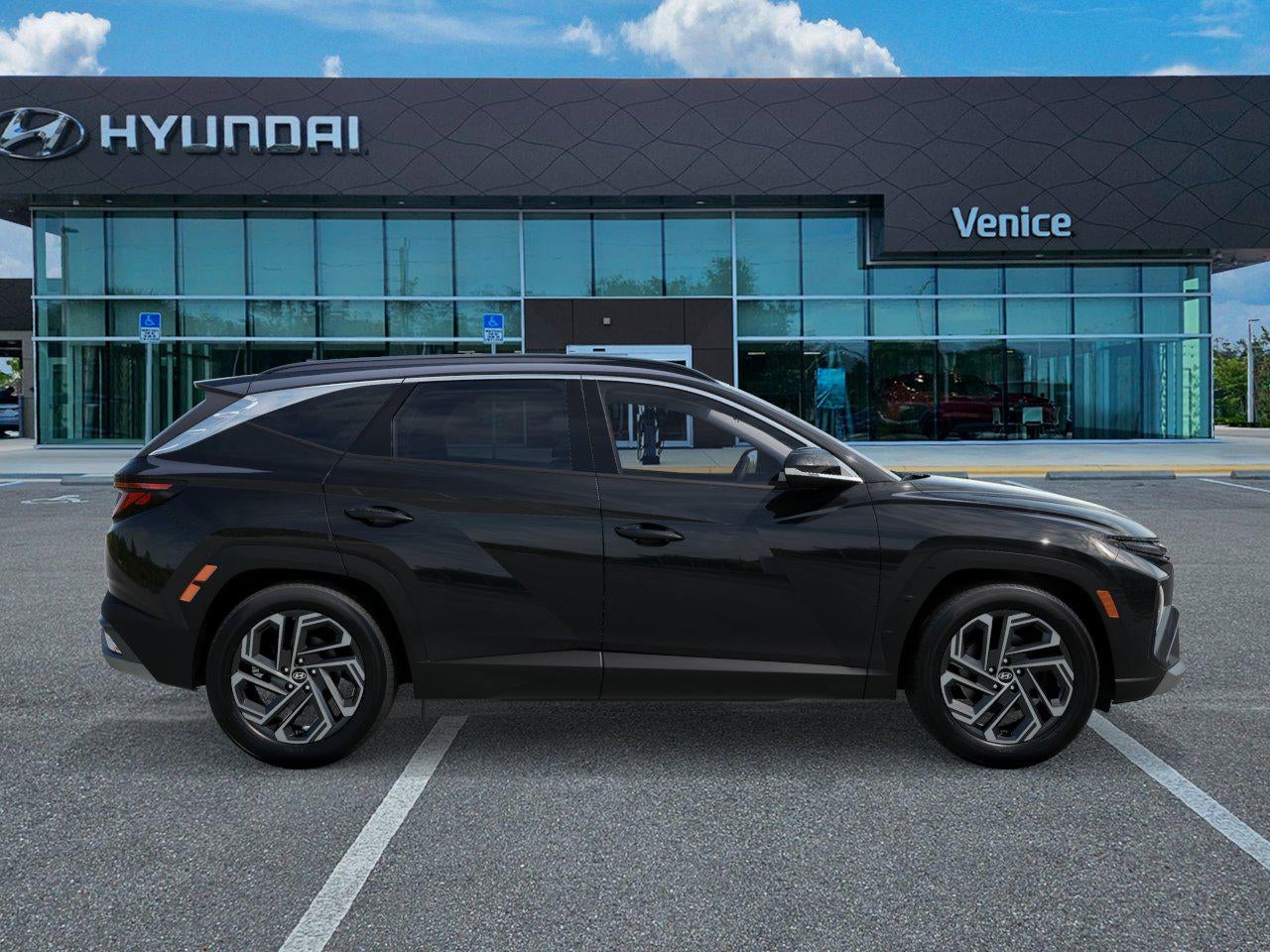 2026 Hyundai TUCSON SEL Plus FWD